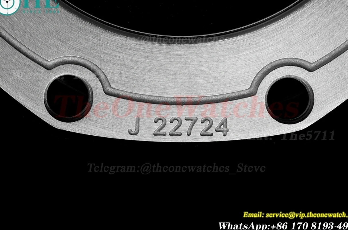 42mm APF Oak Offshore Royal A3126 LE Grey SS Num 0301